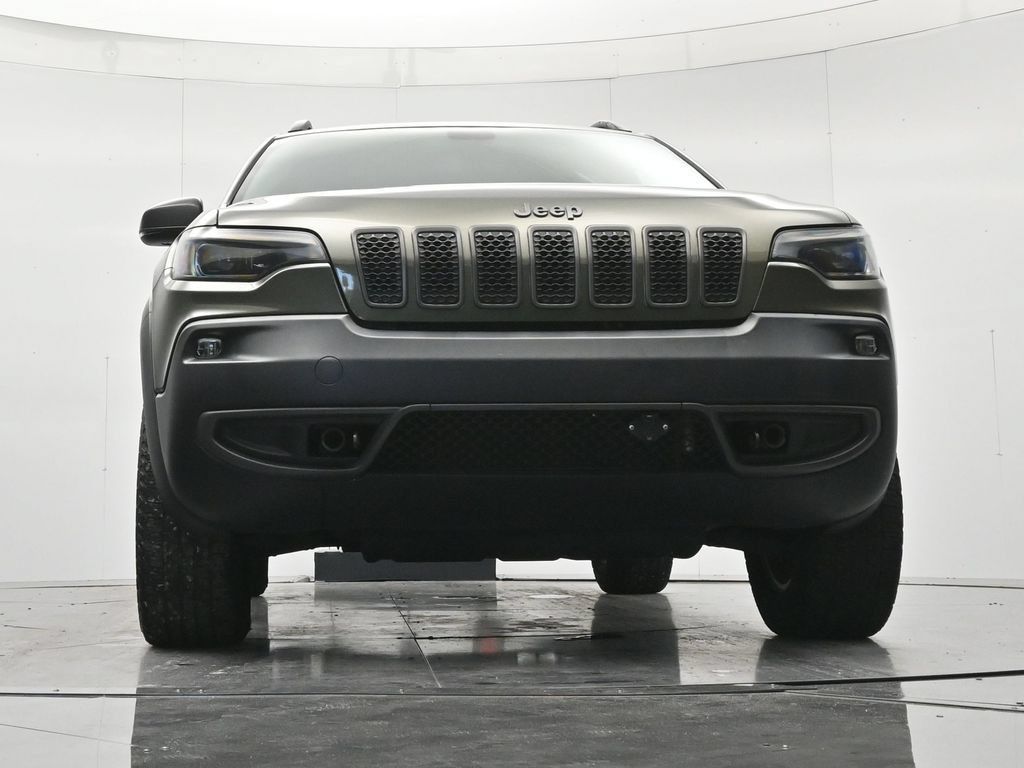 Used 2020 Jeep Cherokee Trailhawk w/ Cold Weather Group AWD/4WD image 37
