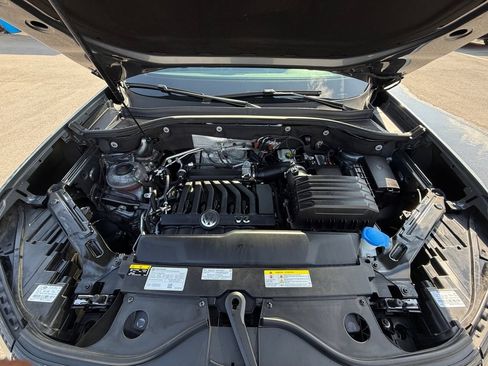 Used 2023 Volkswagen Atlas SEL AWD/4WD image 30