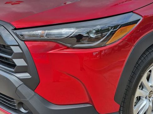 New 2026 Toyota Corolla Cross LE image 7