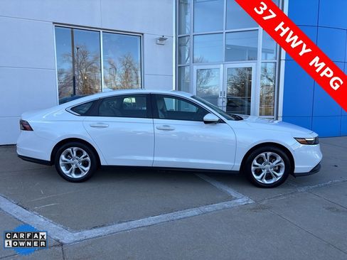 Used 2023 Honda Accord LX image 7