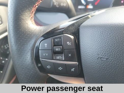 Used 2025 Ford Explorer ST-Line image 13