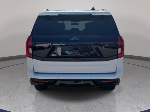 Used 2025 Ford Expedition Tremor AWD/4WD image 6
