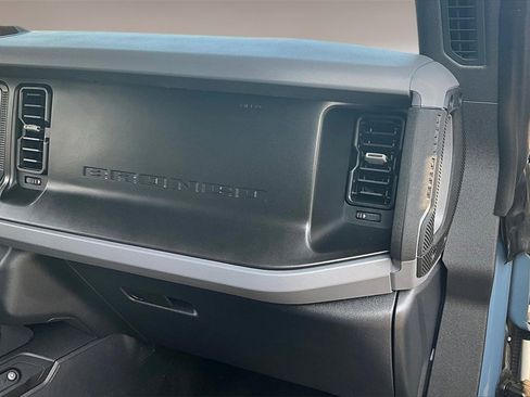 Used 2023 Ford Bronco 4-Door image 16