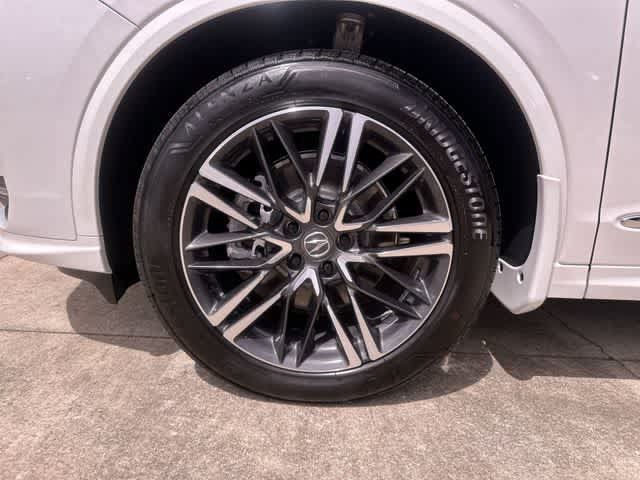 Certified 2026 Acura MDX w/ Advance Package AWD/4WD image 20