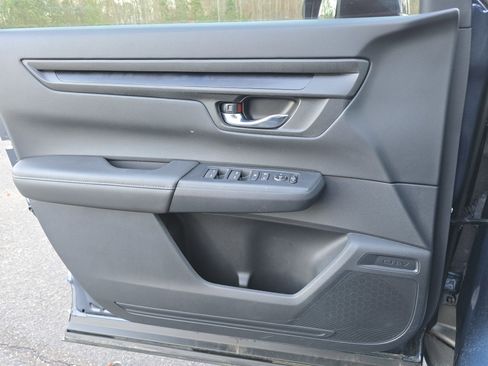 Certified 2025 Honda CR-V LX image 26