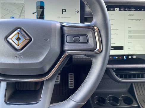 Used 2023 Rivian R1S Adventure AWD/4WD image 20