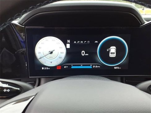 Used 2024 Hyundai Elantra N Base image 24