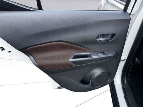 Used 2024 Nissan Kicks SR FWD image 36
