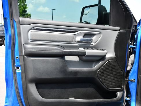 Used 2021 RAM 1500 Big Horn AWD/4WD image 12