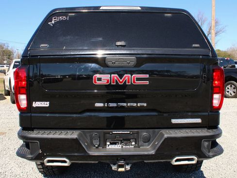 Used 2021 GMC Sierra 1500 Elevation w/ X31 Off-Road Package image 13