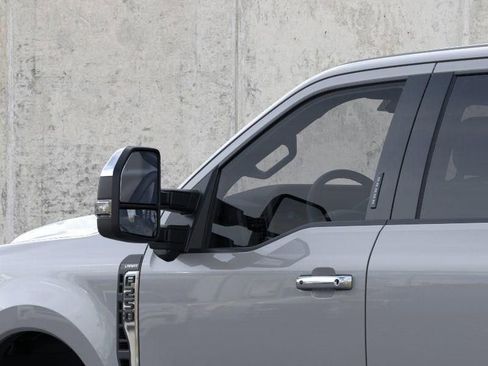 New 2025 Ford F250 Lariat w/ Chrome Package image 20