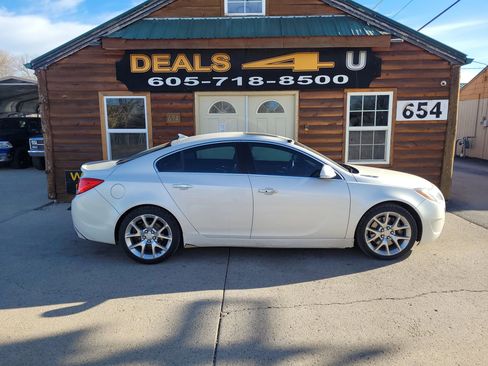 Used 2012 Buick Regal GS image 2