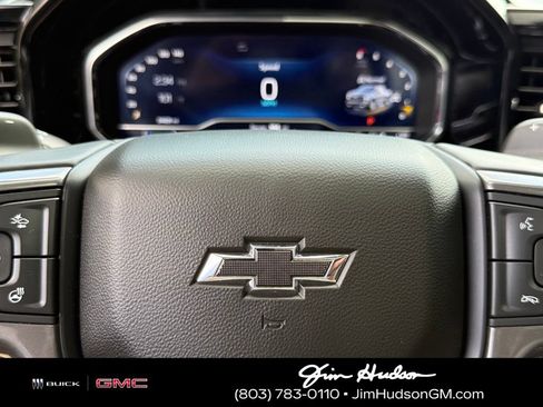 Certified 2025 Chevrolet Silverado 1500 High Country w/ High Country Premium Package AWD/4WD image 26