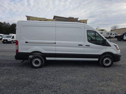 New 2026 Ford Transit 250 148 Medium Roof image 7