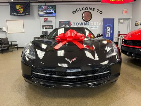 Used 2016 Chevrolet Corvette Stingray Coupe w/ Battery Protection Package RWD image 10