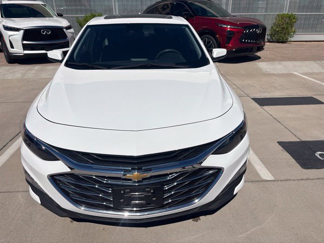 Used 2024 Chevrolet Malibu LT FWD image 1