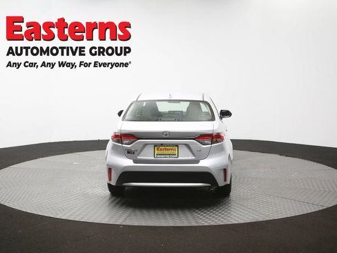 Used 2021 Toyota Corolla LE w/ Carpet Mat Package (TMS) FWD image 35