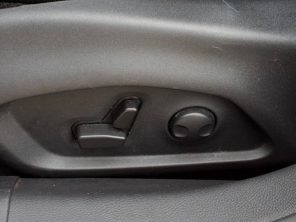 Used 2022 Jeep Compass Limited AWD/4WD image 18