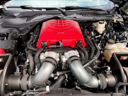 Used 2024 Ford Mustang GT RWD image 29