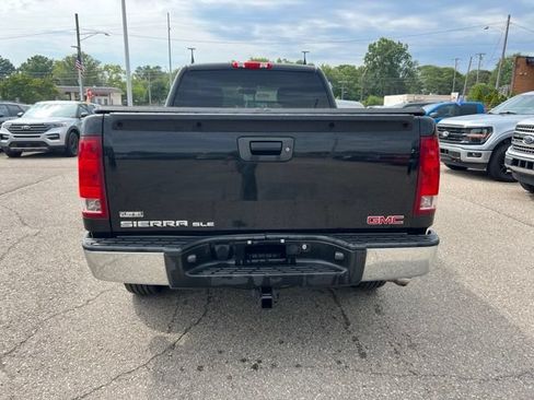 Used 2011 GMC Sierra 1500 SLE w/ Power Tech Package AWD/4WD image 4