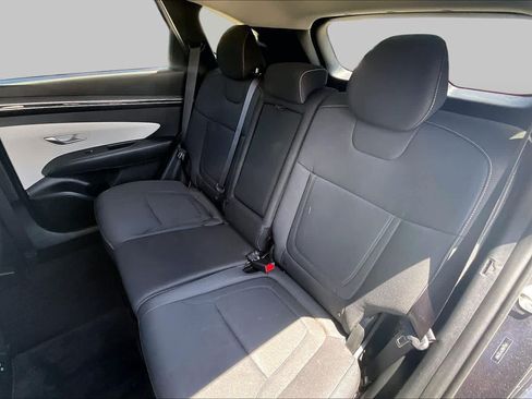 Used 2022 Hyundai Tucson SEL FWD image 18