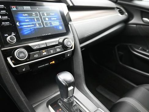 Used 2019 Honda Civic EX image 29