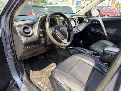 Used 2014 Toyota RAV4 XLE AWD/4WD image 7