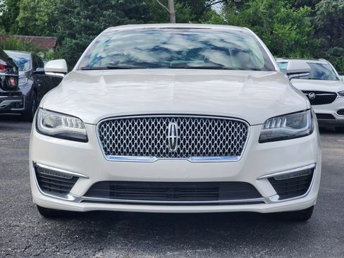 Used 2018 Lincoln MKZ Reserve w/ Climate Package FWD image 2