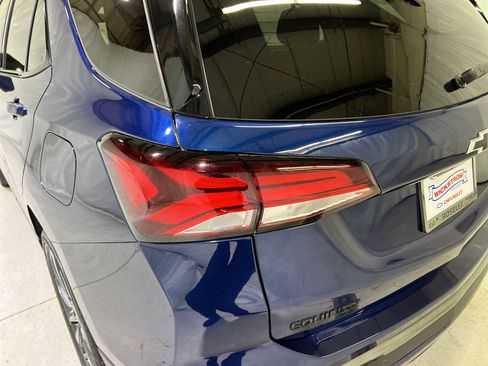 Used 2022 Chevrolet Equinox RS w/ RS Leather Package image 10