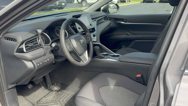 Used 2023 Toyota Camry LE FWD image 27