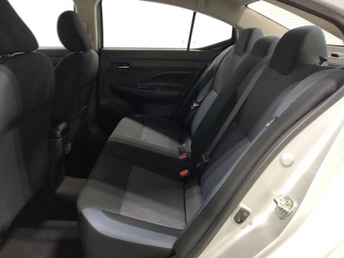 Used 2023 Nissan Versa SV FWD image 18