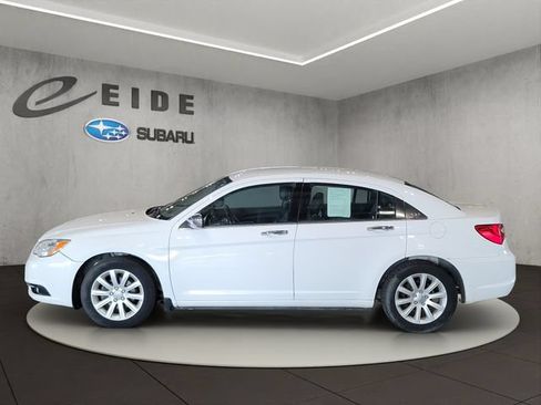 Used 2013 Chrysler 200 Limited FWD image 8