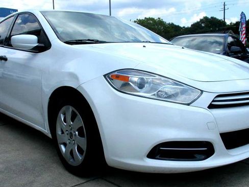 Used 2013 Dodge Dart SE w/ Value Group image 3