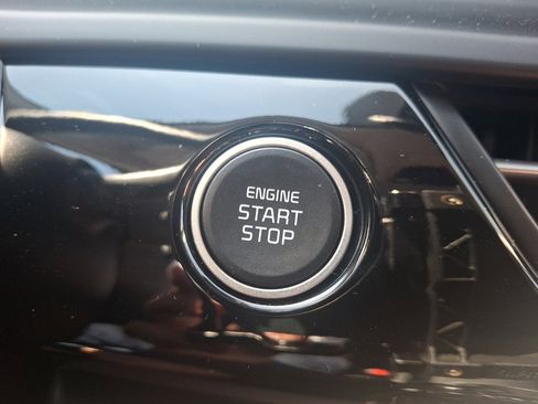 New 2026 Kia Seltos S image 14