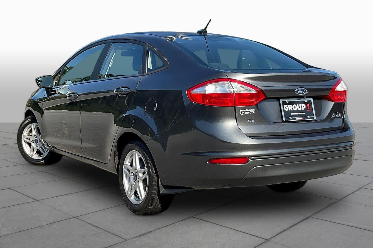 Used 2019 Ford Fiesta SE FWD image 12