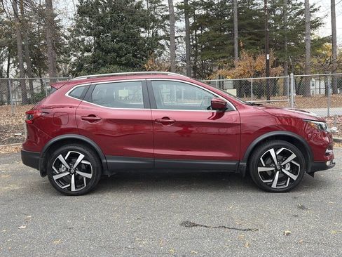 Certified 2022 Nissan Rogue Sport SL w/ Premium Package image 6