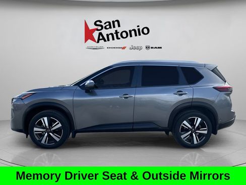 Used 2024 Nissan Rogue SL w/ SL Premium Package FWD image 8