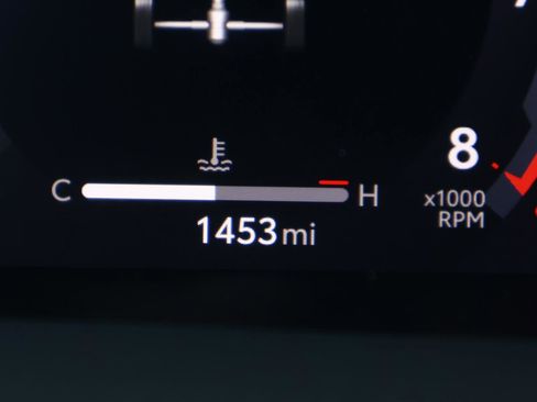 Used 2025 Toyota Tacoma TRD Off-Road image 30