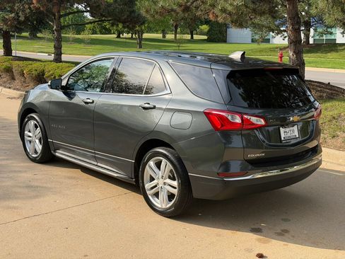 Used 2019 Chevrolet Equinox LT w/ Lights and Bright Package FWD image 7