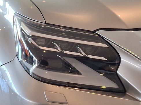 Used 2022 Lexus GX 460 Premium image 10