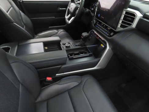 Used 2024 Toyota Tundra Platinum w/ TRD Off-Road Package AWD/4WD image 24