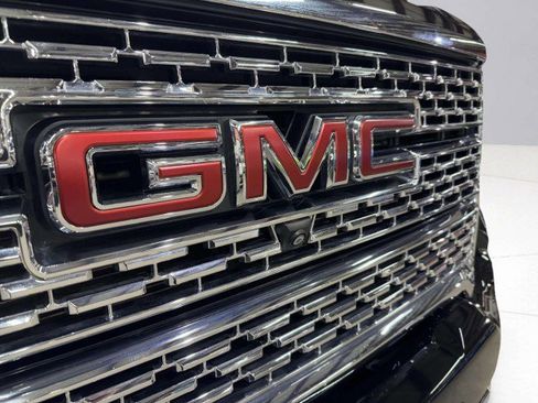 Used 2022 GMC Sierra 3500 Denali w/ Denali Ultimate Package image 54