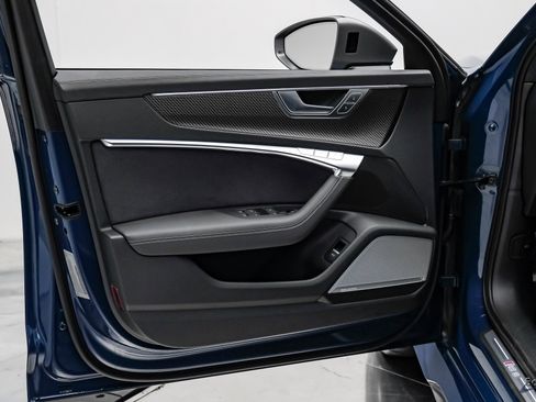 Used 2025 Audi RS 6 performance image 78