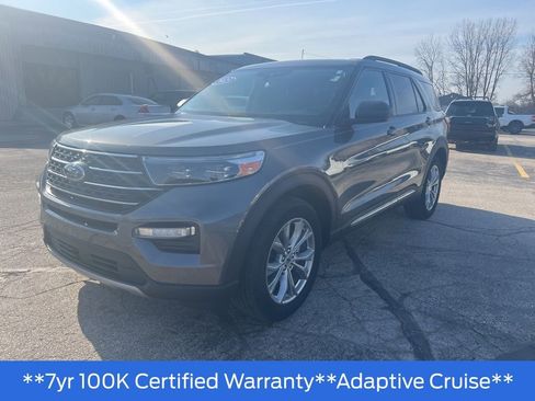 Used 2023 Ford Explorer XLT w/ Equipment Group 202A image 6