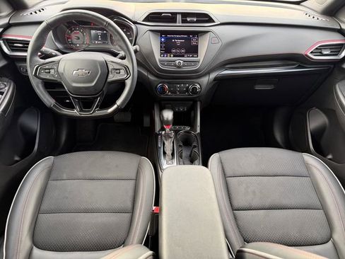Used 2023 Chevrolet TrailBlazer RS image 10