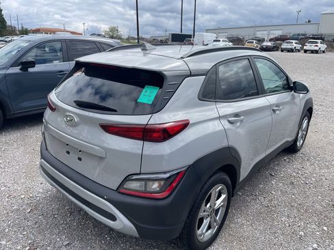 Used 2023 Hyundai Kona SEL image 3