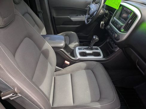 Used 2018 Chevrolet Colorado LT image 24