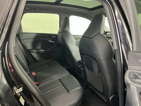 Used 2025 Audi Q6 e-tron Prestige w/ Black Warm Weather Package AWD/4WD image 19