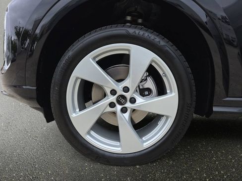 New 2026 Audi Q5 Premium AWD/4WD image 33