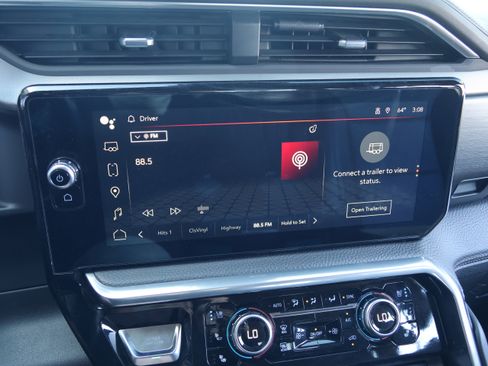 Used 2023 GMC Sierra 1500 Denali w/ Technology Package image 24